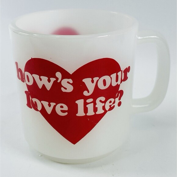 Vintage Glasbake Milk Glass How's Your Love Life Heart Coffee Mug Retro - Picture 1 of 10